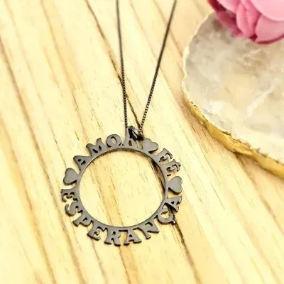 colar rodio negro mandala chapada e vazada volta escrita Amor Fe e Esperanca