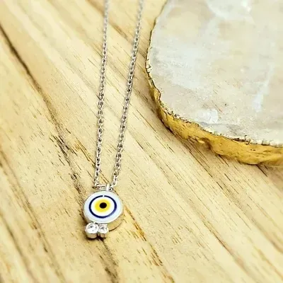 colar rodio corrente elos olho grego fundo branco com 2 pontos de luz